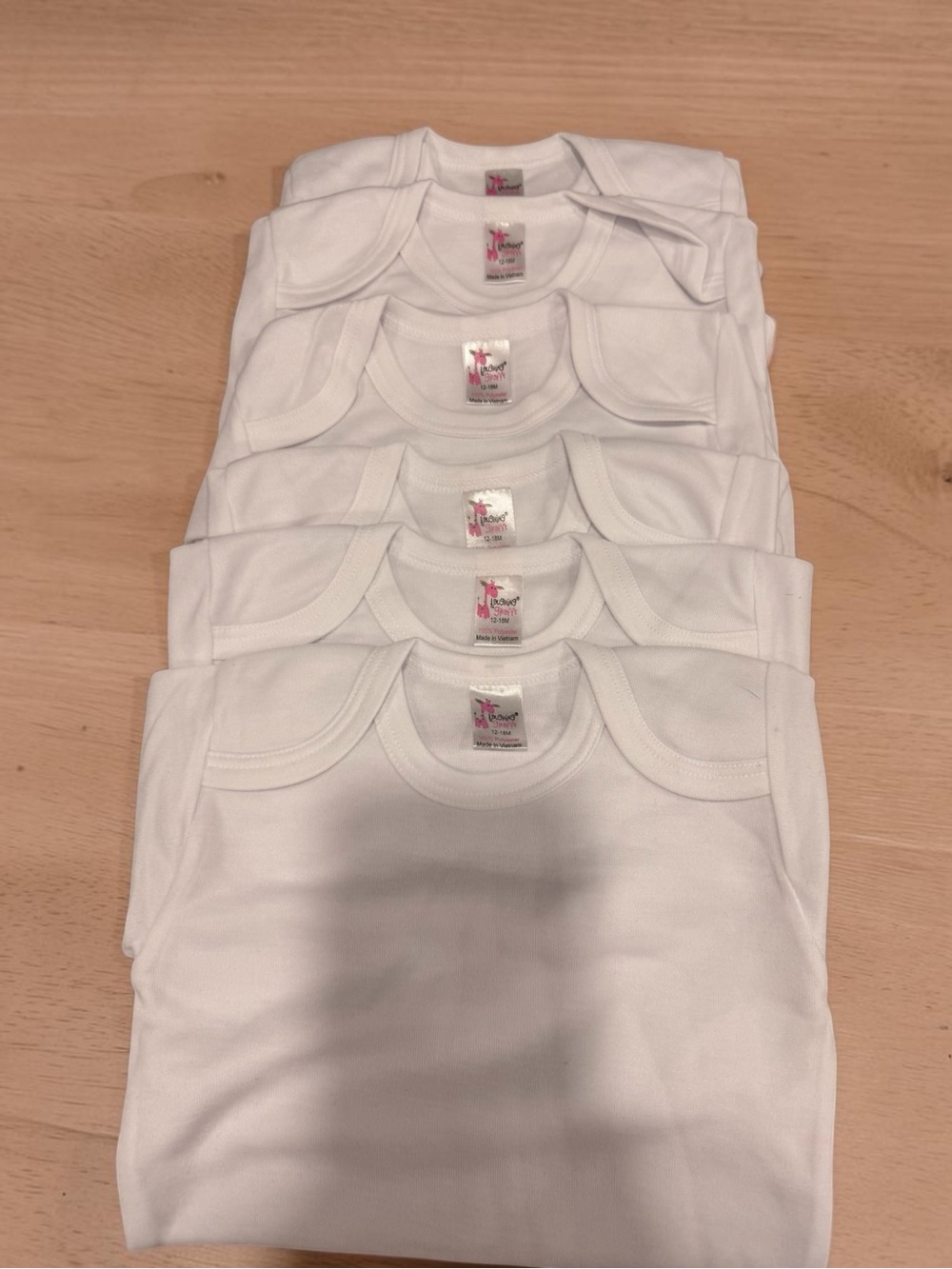 Laughing Giraffe White Onesies- Pack of 6